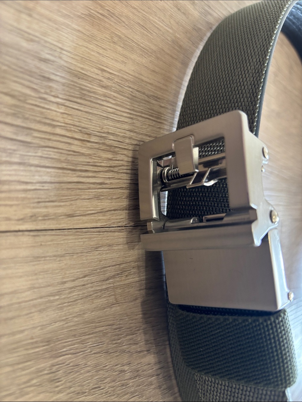 Men's Olive Green Belt with Silver Clip Buckle - Picture 2 of 8